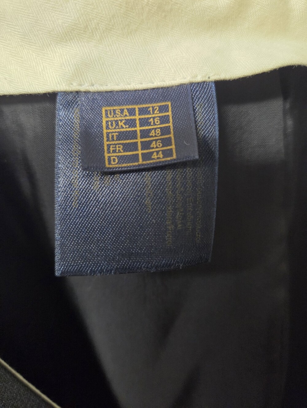 Beautiful Wool Pants - Picture 8 of 9